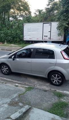 FIAT PUNTO 1.4 ATTRACTIVE 8V FLEX 4P MANUAL FIAT PUNTO 1.4 ATTRACTIVE 8V FLEX 4P MANUAL